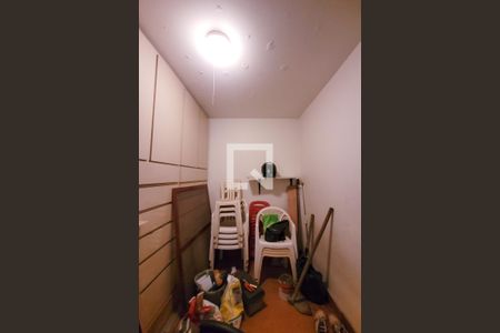 Casa à venda com 500m², 3 quartos e 6 vagasQuarto de Serviço