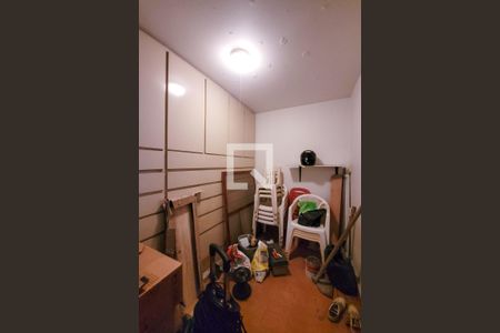 Casa à venda com 500m², 3 quartos e 6 vagasQuarto de Serviço