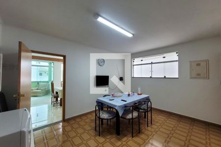Casa à venda com 500m², 3 quartos e 6 vagasCopa