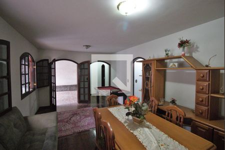 Sala de casa para alugar com 3 quartos, 90m² em Trindade, São Gonçalo