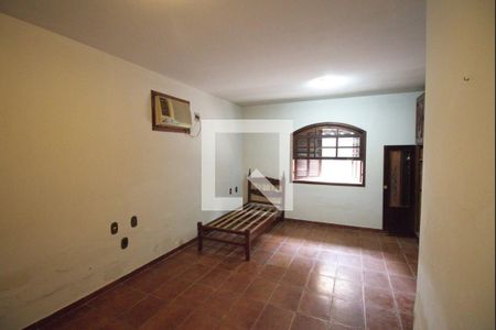 Quarto 3 de casa para alugar com 3 quartos, 90m² em Trindade, São Gonçalo