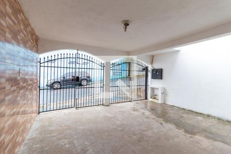 Garagem de casa à venda com 3 quartos, 175m² em Jardim Nossa Senhora do Carmo, São Paulo