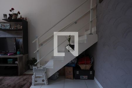 Sala - detalhes de casa de condomínio para alugar com 2 quartos, 70m² em Quinta dos Angicos, Cotia