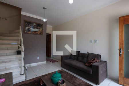 Sala  de casa de condomínio para alugar com 2 quartos, 70m² em Quinta dos Angicos, Cotia