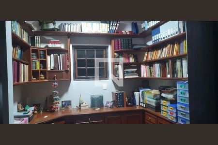 Casa à venda com 3 quartos, 388m² em City Bussocaba, Osasco
