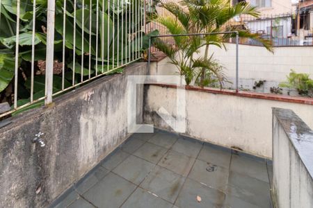 Casa à venda com 106m², 2 quartos e 1 vaga Casa à venda com 106m², 2 quartos e 1 vagaÁrea comum