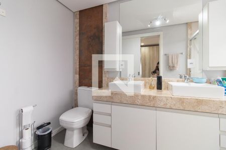 Casa à venda com 180m², 3 quartos e 2 vagasBanheiro da Suíte 1