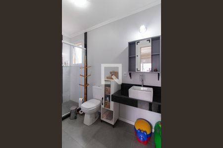 Casa à venda com 180m², 3 quartos e 2 vagasBanheiro da Suíte 2