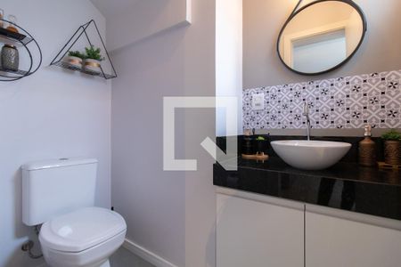Casa à venda com 180m², 3 quartos e 2 vagasLavabo