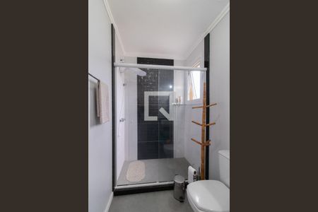 Casa à venda com 180m², 3 quartos e 2 vagasBanheiro da Suíte 2