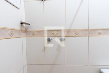Casa para alugar com 70m², 2 quartos e 1 vaga Casa para alugar com 70m², 2 quartos e 1 vagaBanheiro