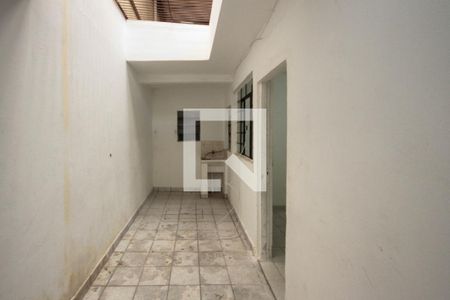Casa para alugar com 50m², 1 quarto e sem vagaÁrea de Serviço