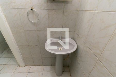 Banheiro de casa para alugar com 1 quarto, 50m² em Jardim Nove de Julho, São Paulo