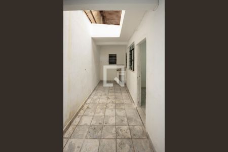 Casa para alugar com 50m², 1 quarto e sem vagaÁrea de Serviço