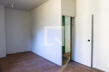 Casa para alugar com 300m², 5 quartos e 6 vagasQuarto 5