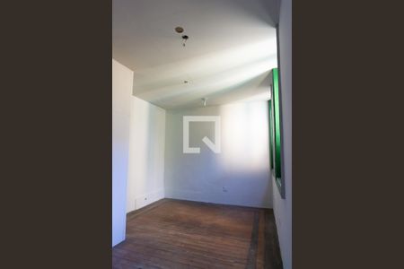 Casa para alugar com 300m², 5 quartos e 6 vagasQuarto 5