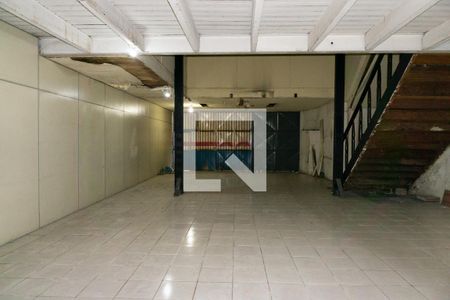 Casa para alugar com 300m², 5 quartos e 6 vagasGaragem
