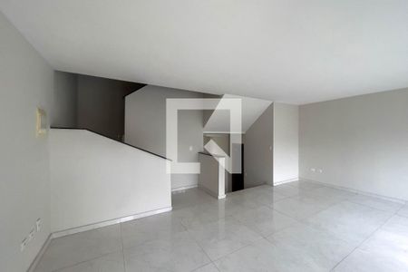 Sala de casa à venda com 3 quartos, 180m² em Vila Dom Pedro I, São Paulo