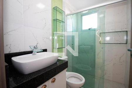 Casa à venda com 58m², 2 quartos e 2 vagasBanheiro Social