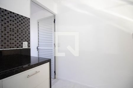 Casa à venda com 58m², 2 quartos e 2 vagasCozinha