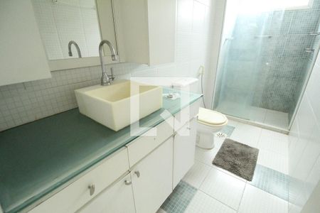 Apartamento à venda com 300m², 5 quartos e 3 vagasBanheiro social