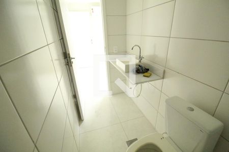 Apartamento à venda com 300m², 5 quartos e 3 vagasBanheiro da suíte 2