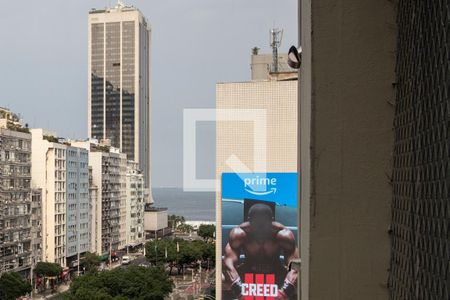 Vista da sala de kitnet/studio à venda com 0 quarto, 37m² em Copacabana, Rio de Janeiro