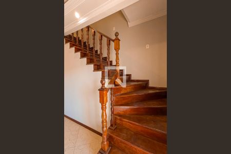 Sala de casa à venda com 3 quartos, 210m² em Vila Rosalia, Guarulhos