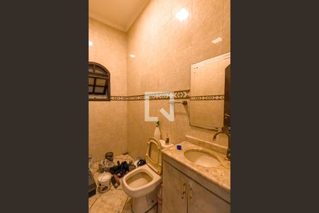 Casa à venda com 210m², 3 quartos e 5 vagas Casa à venda com 210m², 3 quartos e 5 vagasBanheiro 2