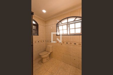 Casa à venda com 210m², 3 quartos e 5 vagas Casa à venda com 210m², 3 quartos e 5 vagasBanheiro da Suíte