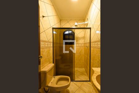 Casa à venda com 210m², 3 quartos e 5 vagas Casa à venda com 210m², 3 quartos e 5 vagasBanheiro 1