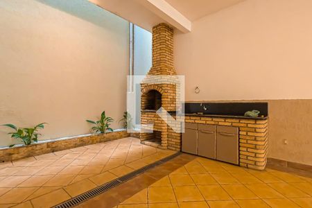 Casa à venda com 210m², 3 quartos e 5 vagas Casa à venda com 210m², 3 quartos e 5 vagasChurrasqueira