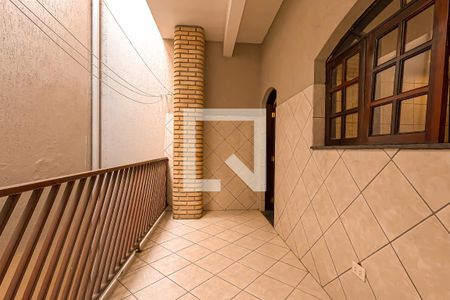 Casa à venda com 210m², 3 quartos e 5 vagas Casa à venda com 210m², 3 quartos e 5 vagasÁrea de Serviço