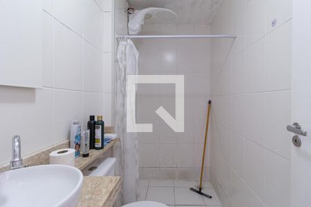 Banheiro de apartamento para alugar com 1 quarto, 28m² em Conceição, Osasco
