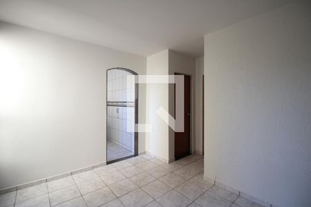 Sala de apartamento para alugar com 2 quartos, 45m² em Piratininga (venda Nova), Belo Horizonte