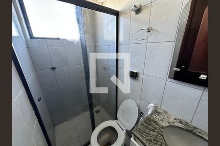 Banheiro da Suíte de apartamento para alugar com 3 quartos, 80m² em Funcionários, Belo Horizonte