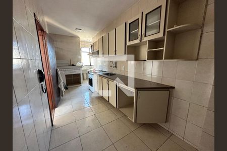 Apartamento para alugar com 80m², 3 quartos e 1 vaga Apartamento para alugar com 80m², 3 quartos e 1 vagaCozinha