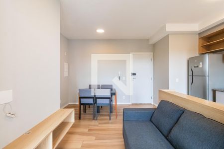 Apartamento para alugar com 2 quartos, 51m² em Alphaville Empresarial, Barueri