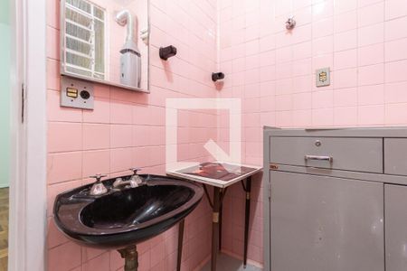 Apartamento para alugar com 62m², 2 quartos e sem vagaBanheiro