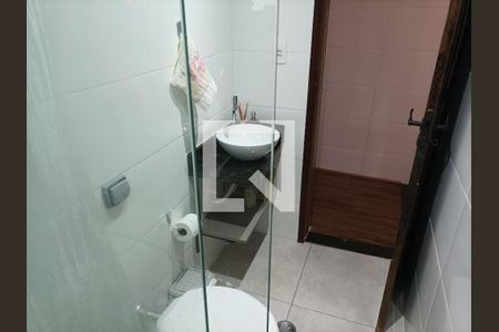 Casa à venda com 245m², 7 quartos e 1 vagaBanheiro 04