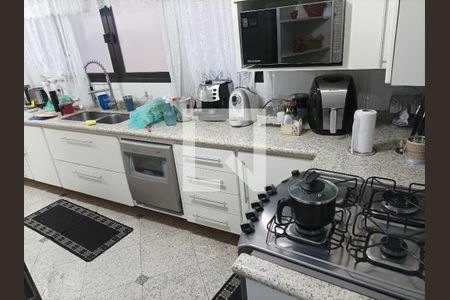 Casa à venda com 245m², 7 quartos e 1 vagaCozinha