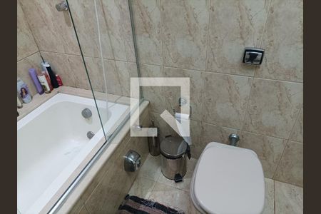 Casa à venda com 245m², 7 quartos e 1 vagaBanheiro 1