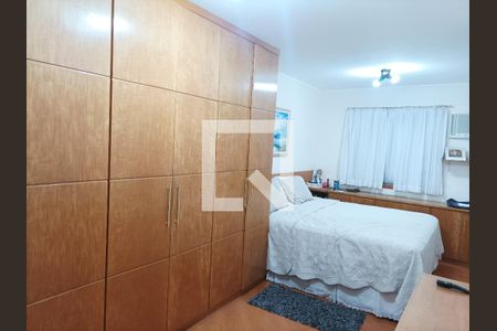 Casa à venda com 245m², 7 quartos e 1 vagaQuarto 04
