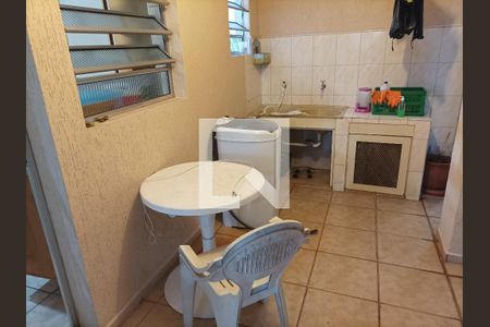 Casa à venda com 245m², 7 quartos e 1 vagaLavanderia