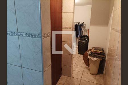 Casa à venda com 245m², 7 quartos e 1 vagaBanheiro 06