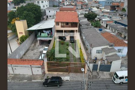 Casa à venda com 245m², 7 quartos e 1 vagavista de cima 