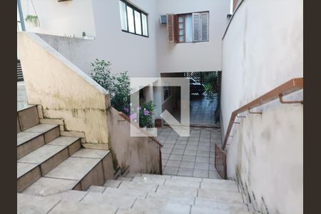 Casa à venda com 245m², 7 quartos e 1 vagaEscada