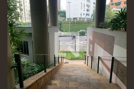 Apartamento à venda com 250m², 2 quartos e 1 vagaÁrea comum
