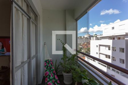 Varanda de apartamento à venda com 3 quartos, 91m² em Sagrada Família, Belo Horizonte