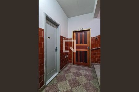 Apartamento à venda com 80m², 2 quartos e 1 vagaEntrada